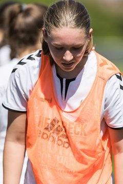 Bild 20 - wBJ SV Henstedt Ulzburg - FSG Oldendorf Itzehoe : Ergebnis: 6:3